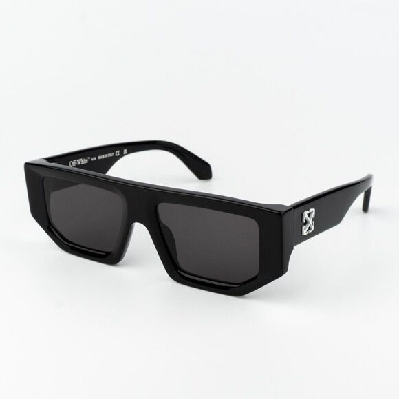 Off-White VANCOUVER Women Sunglasses Black Grey Square OERI13F VANCOUVER 1007